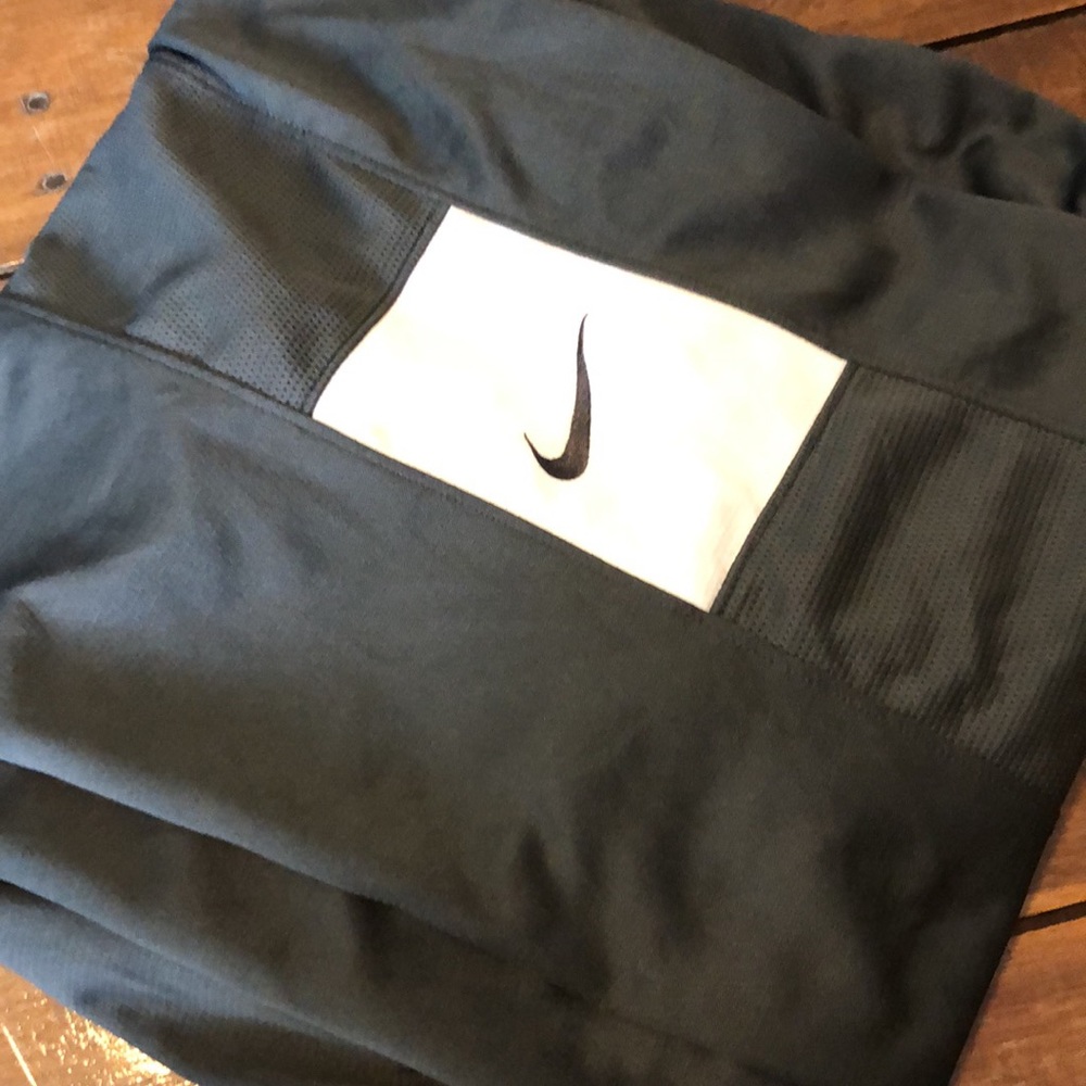 Men’s grey Niki athletic pants
